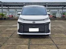 2024 Toyota Voxy 2.0 (Premium Color) MPV km 17 ribuan