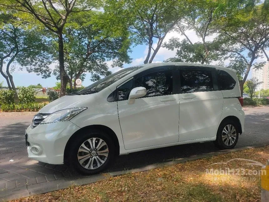 2013 Honda Freed E MPV