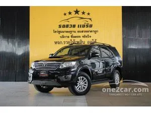 2015 Toyota FORTUNER 2.5 V SUV