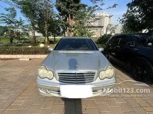 2006 Mercedes-Benz C240 2.6 Elegance Sedan