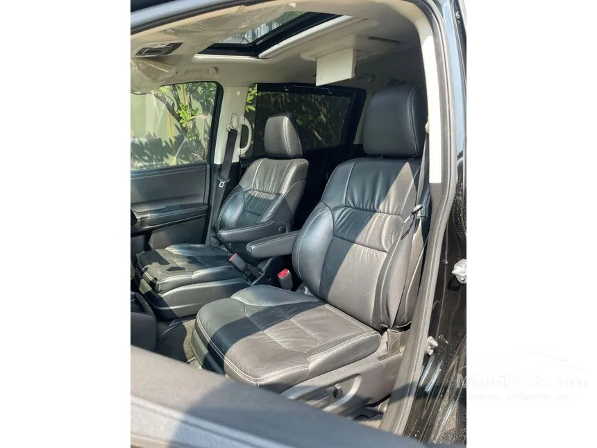 2015 Honda Odyssey Prestige MPV