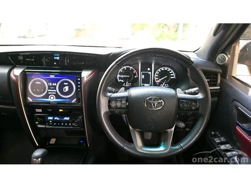2022 Toyota FORTUNER Legender SUV