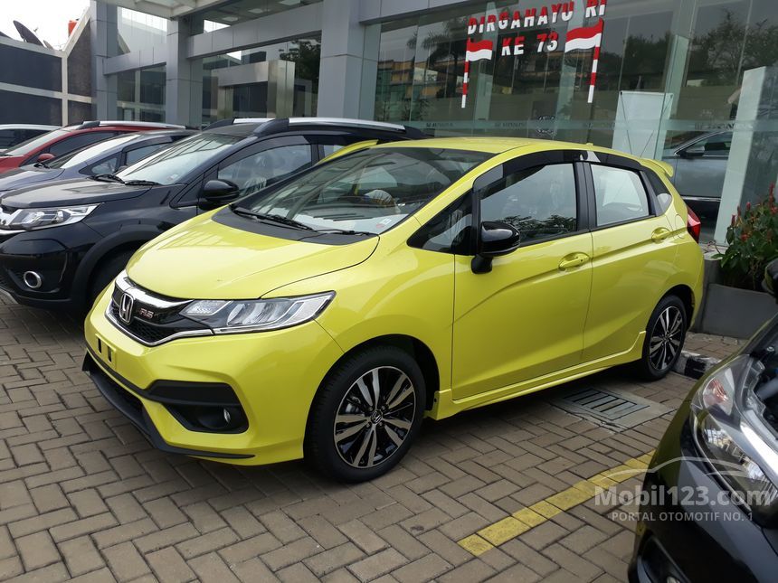 Jual Mobil  Honda  Jazz  2019 RS 1 5 di Banten Automatic 