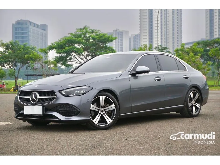 2022 Mercedes-Benz C200 Avantgarde Line Sedan