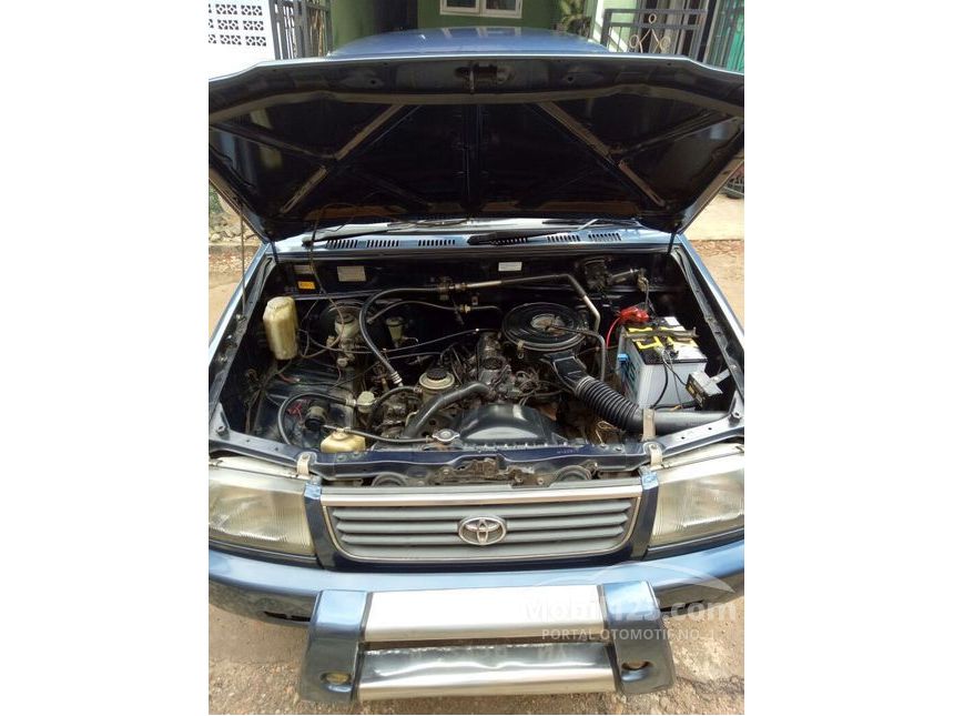 1997 Toyota Kijang MPV Minivans