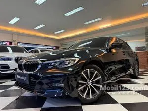 2021 BMW 320i 2.0 Sport Sedan [Km16.000] Nik2021 Black On Black Speedo Digital PBD Free Service ATPM 2026 #AUTOHIGH #BEST DEAL