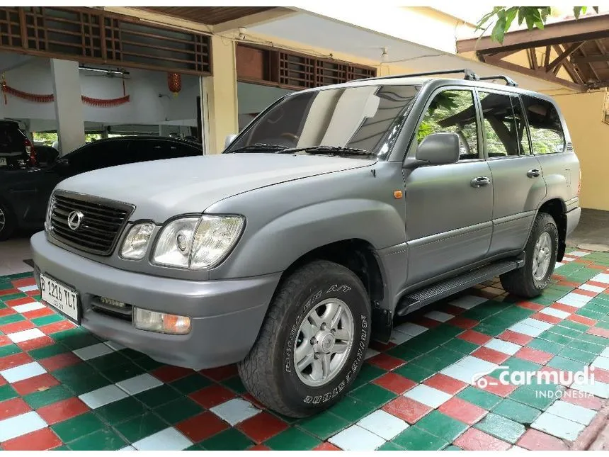 2002 Lexus LX 470 SUV
