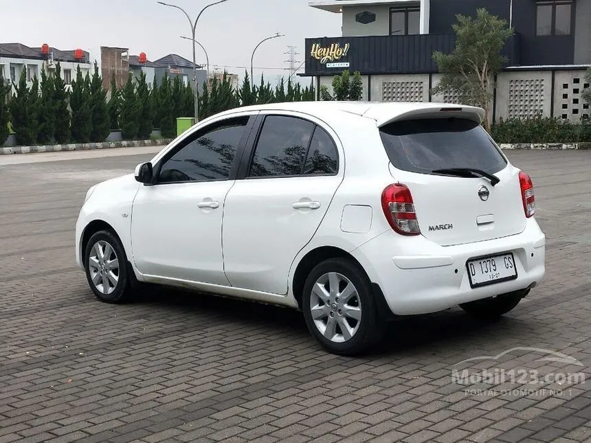 2013 Nissan March XS Hatchback