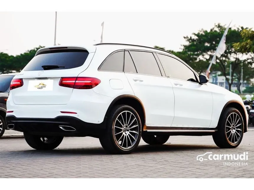 2020 Mercedes-Benz GLC200 AMG Line SUV