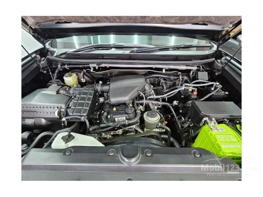 2019 Toyota Land Cruiser Prado TX SUV