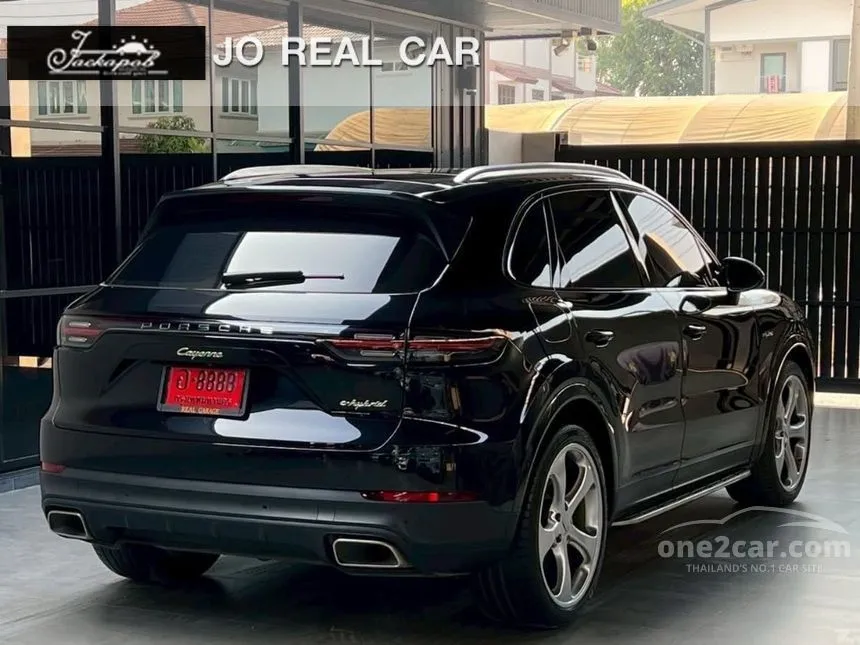 2019 Porsche CAYENNE E-Hybrid SUV