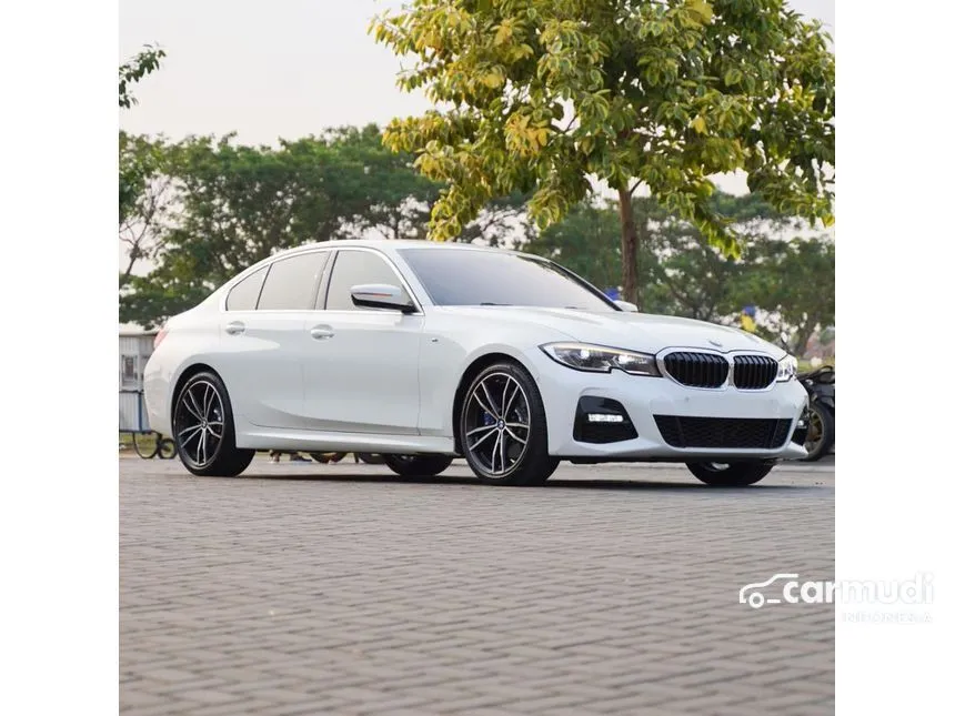 2021 BMW 330i M Sport Sedan