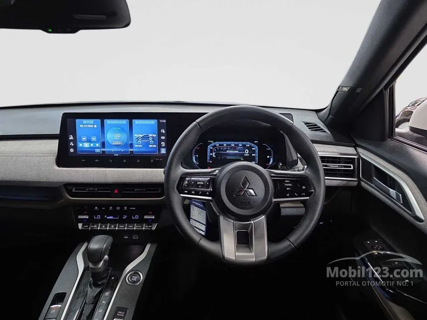 2023 Mitsubishi XFORCE Ultimate SUV