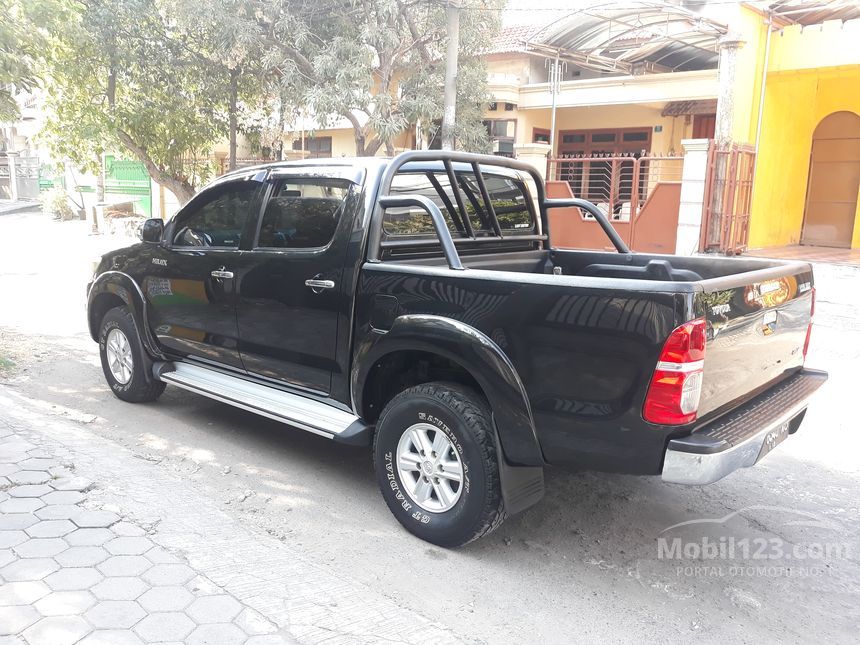 Jual Mobil Toyota Hilux 2014 D-4D 2.5 Manual 2.5 di Jawa 