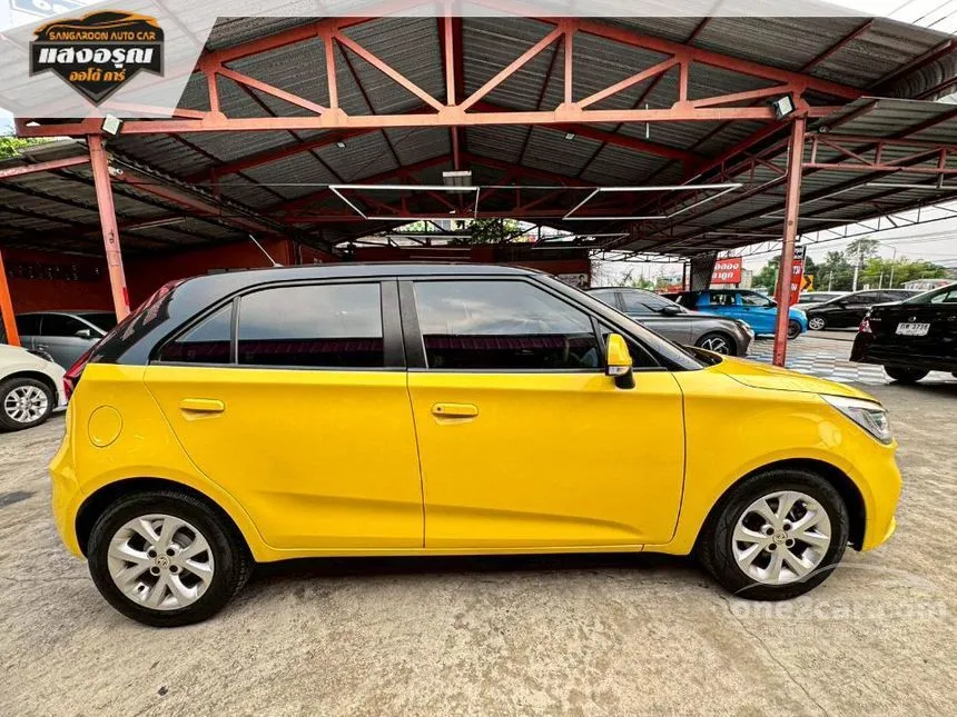 2021 MG MG3 D (2-Tone) Hatchback