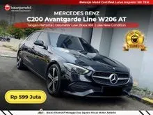 2022 Mercedes-Benz C200 1.5 Avantgarde Line Sedan W206 2022/2023 [ KM LOW ]