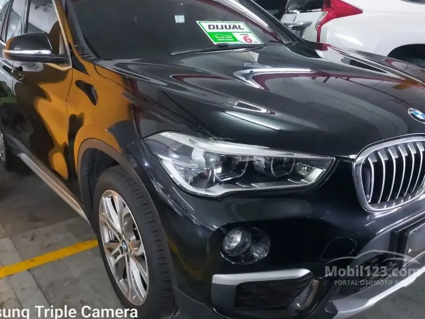 Jual Mobil BMW X1 2019 sDrive18i xLine 1.5 di DKI Jakarta Automatic SUV Hitam Rp 530.000.000