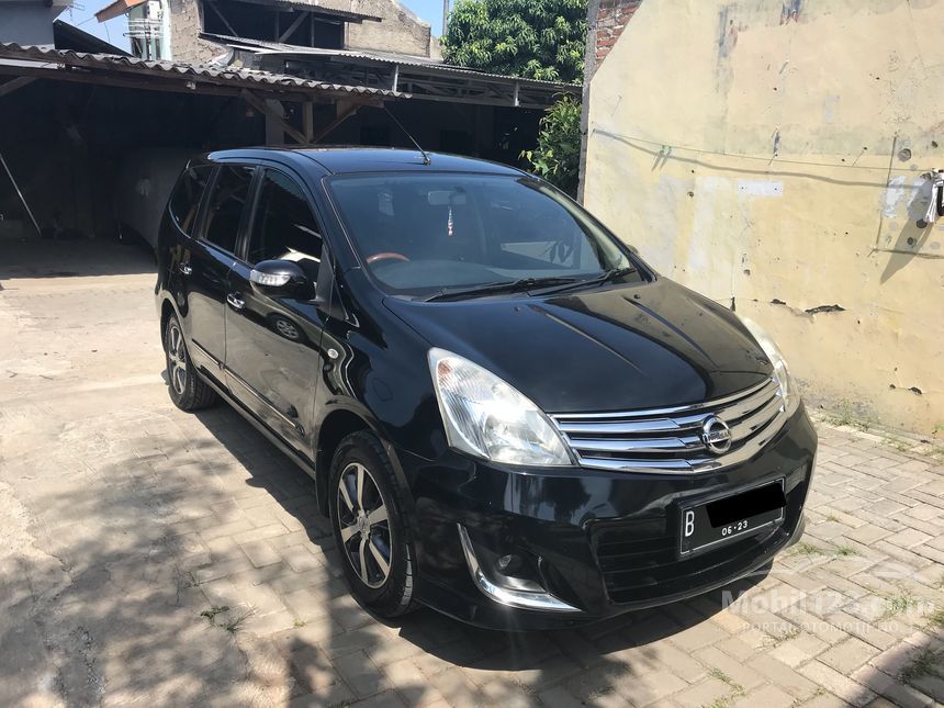 Jual Mobil Nissan Grand Livina 2013 Ultimate 1.5 di DKI 