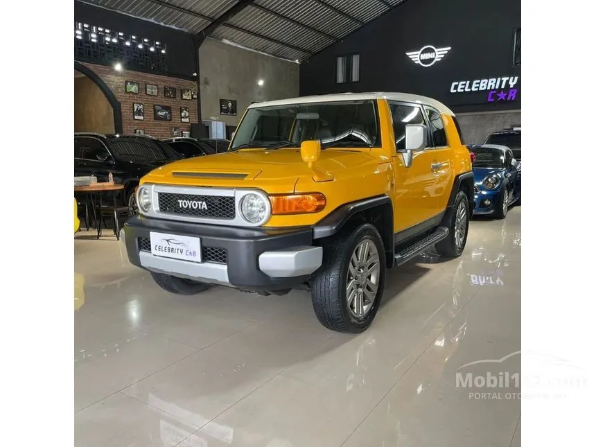 2011 Toyota FJ Cruiser SUV