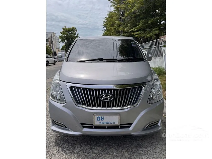 2016 Hyundai H-1 Touring Van
