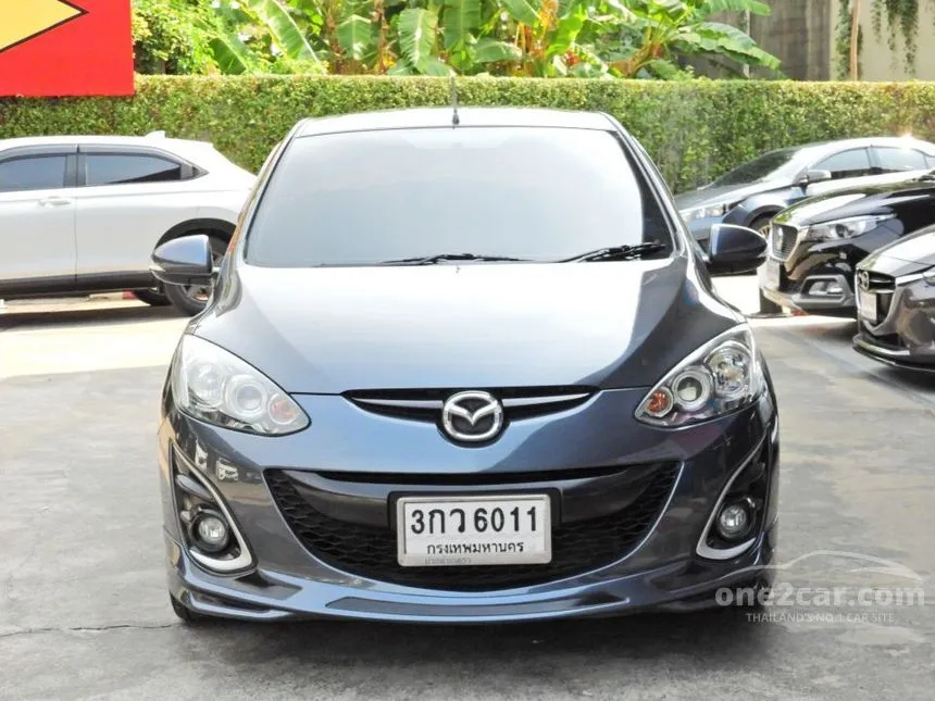 2014 Mazda 2 Elegance Maxx Sedan