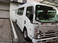 Isuzu Elf Microbus Long 20 seat