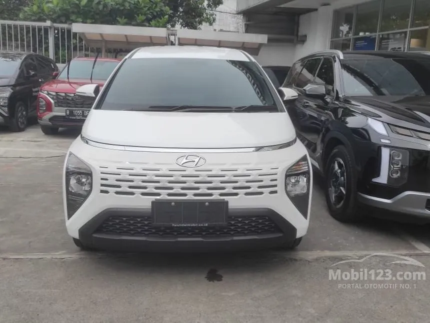 Jual Mobil Hyundai Stargazer 2024 Active 1.5 di DKI Jakarta Automatic Wagon Putih Rp 211.000.000