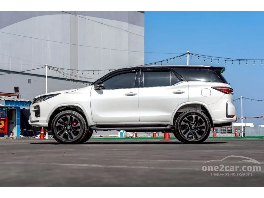 2022 Toyota FORTUNER GR Sport SUV
