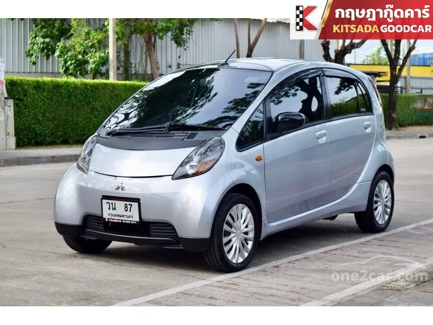2011 Mitsubishi i Hatchback