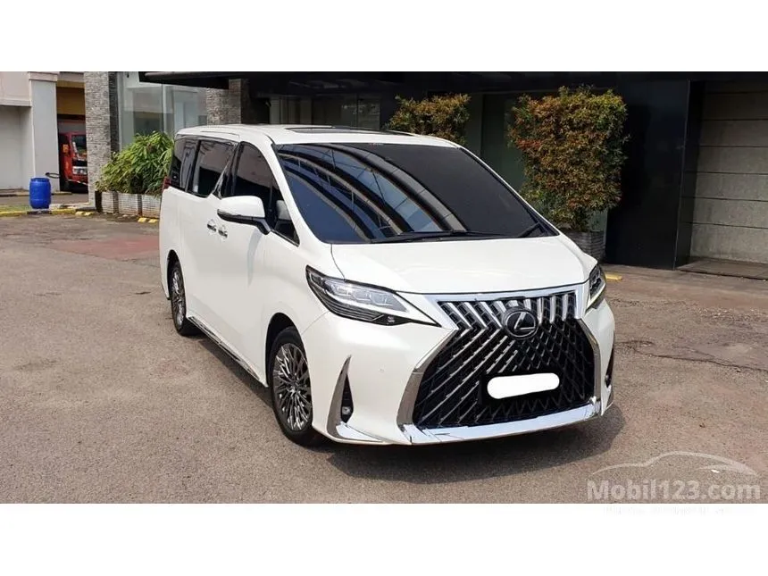 Jual Mobil Lexus LM350 2022 3.5 di DKI Jakarta Automatic Van Wagon Putih Rp 1.690.000.000
