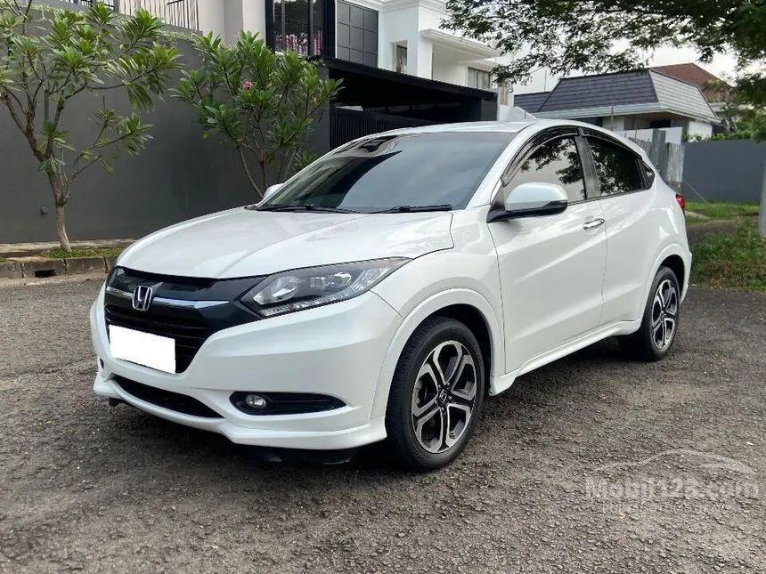 Jual Mobil Honda HR