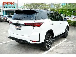 2022 Toyota FORTUNER 2.8 Legender SUV