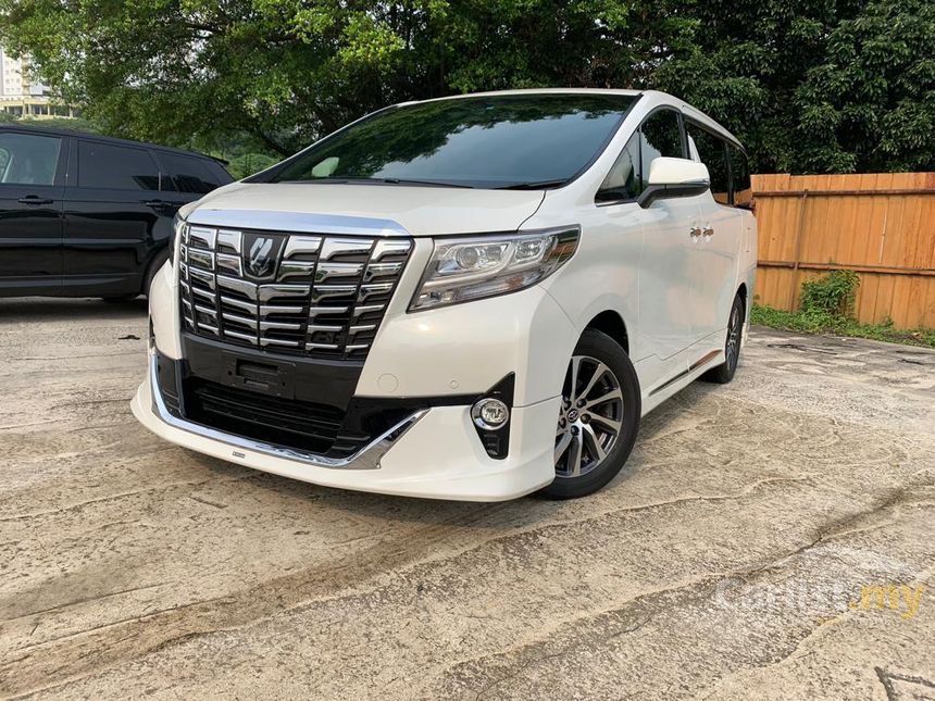 Toyota alphard executive lounge