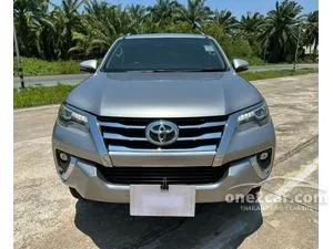 2020 Toyota FORTUNER 2.4 V SUV