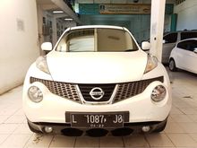 Nissan Juke 1.5 RX Limited Edition SUV Red Interior ISTIMEWA Spt Baru