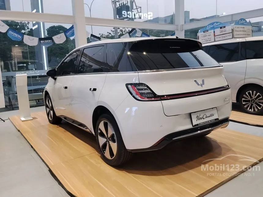 2026 Wuling Cloud EV Lite Hatchback