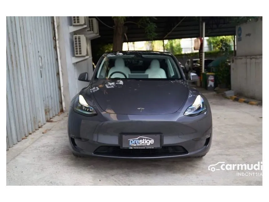 2023 Tesla Model Y Long Range SUV