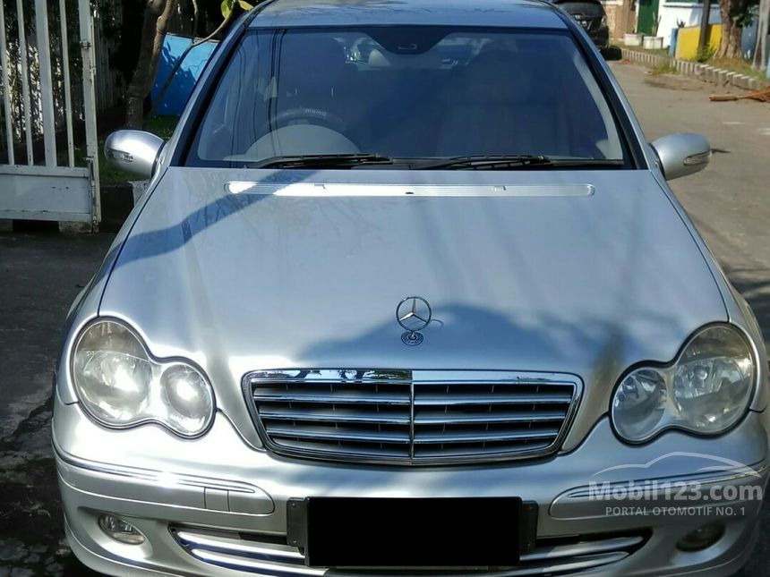 2006 Mercedes-Benz C230 Elegance Sedan