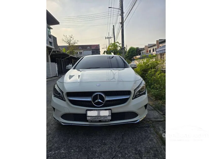 2017 Mercedes-Benz CLA200 Urban Sedan