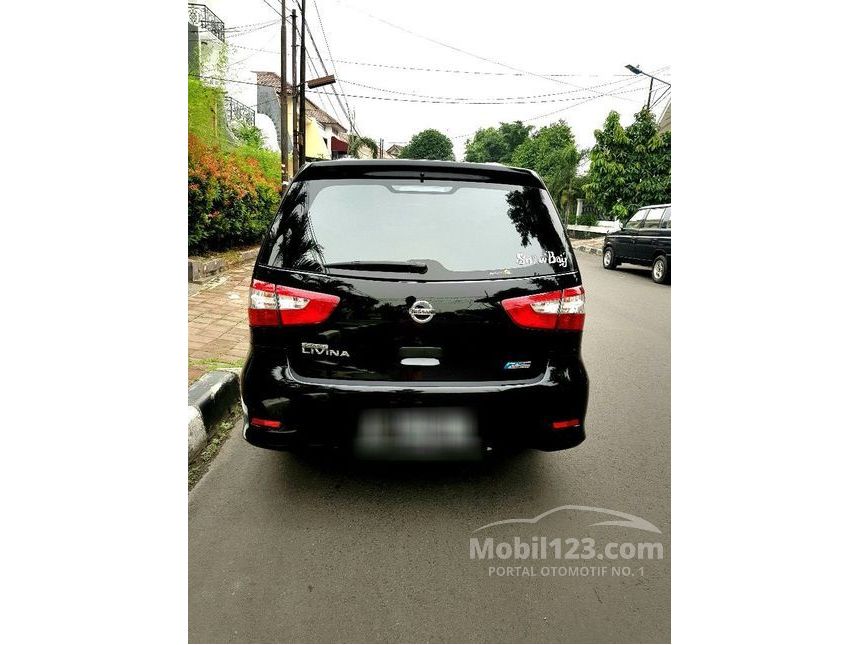 Jual Mobil Nissan Grand Livina 2013 SV 1.5 di DKI Jakarta 