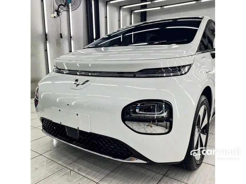 2024 Wuling Cloud EV EV Hatchback