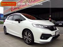 2017 Honda Jazz 1.5 (ปี 14-18) RS+ i-VTEC Hatchback AT