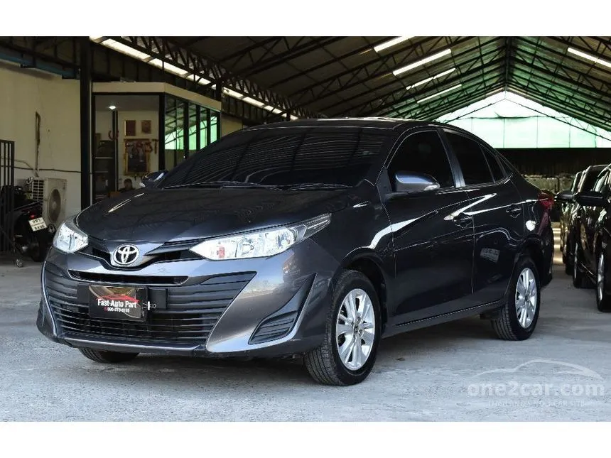 2018 Toyota Yaris Ativ E Sedan