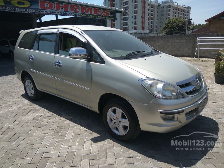 Jual Mobil Toyota Kijang Innova 2006 G 2.0 di Yogyakarta 