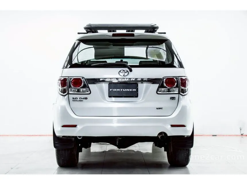 2011 Toyota FORTUNER V SUV