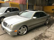 2000 Mercedes-Benz E240 2.4 W210 Sedan