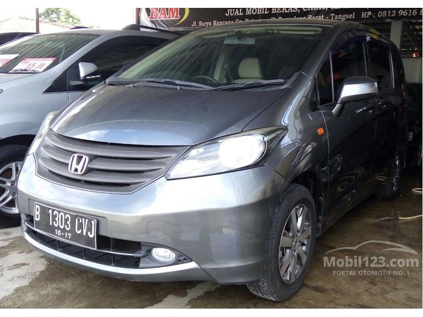 Jual Mobil Honda Freed 2010 1.5 1.5 di Banten Automatic ...