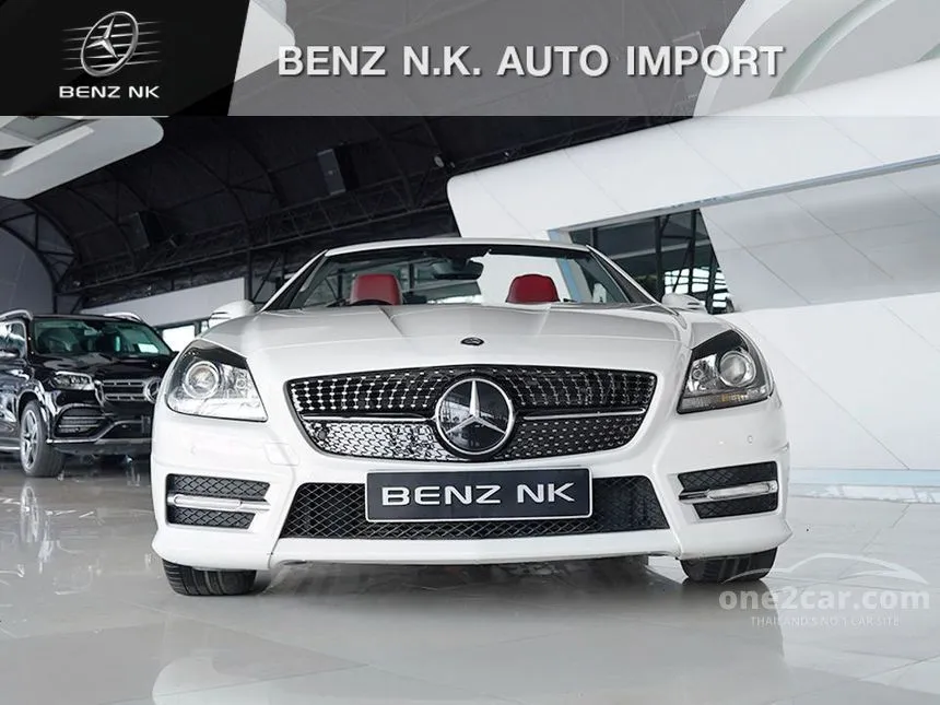 2012 Mercedes-Benz SLK200 AMG Sports Convertible