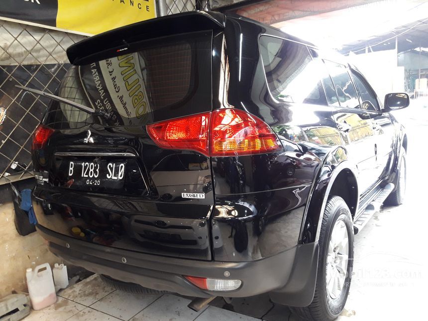 Jual Mobil  Mitsubishi Pajero  Sport  2011  Exceed  2 5 di DKI 