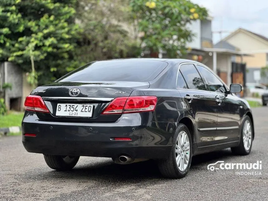 2010 Toyota Camry V Sedan